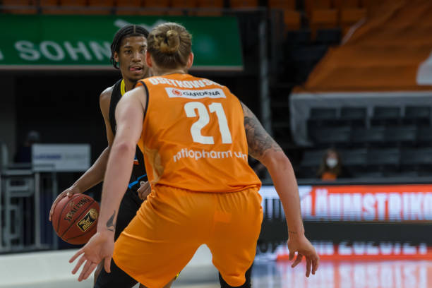 南亚赛场上 南亚赛场上