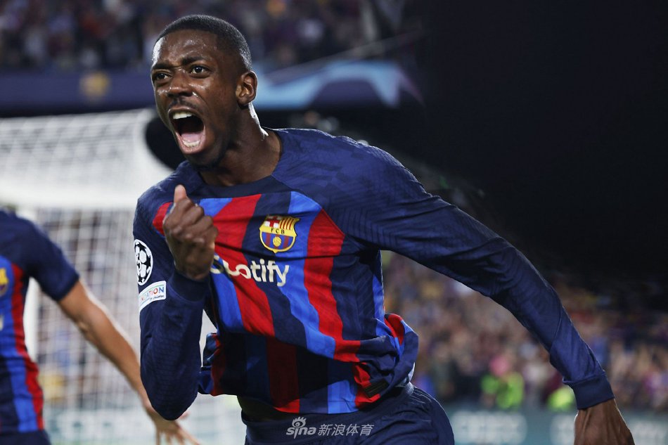 犯规被红牌 犯规被红牌