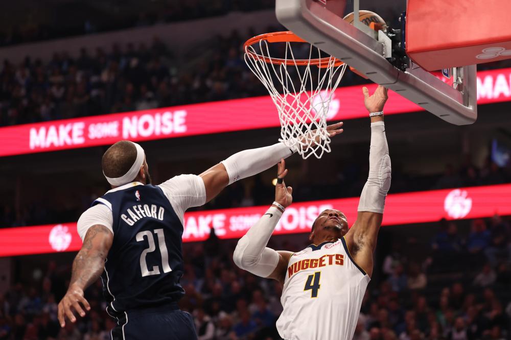 队拼尽全力 队拼尽全力